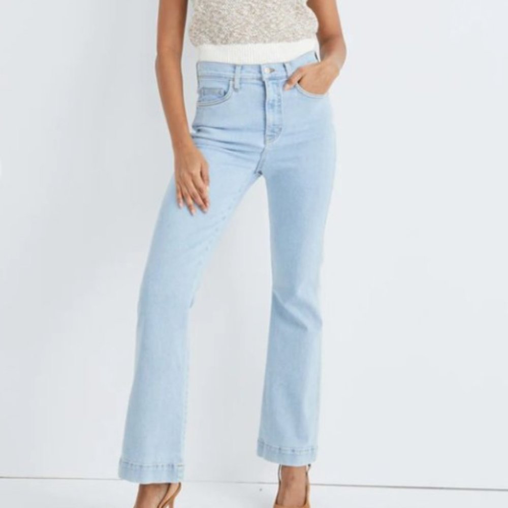 NWT Veronica Beard Carson Kick-Flare Jeans -- SIZE 32